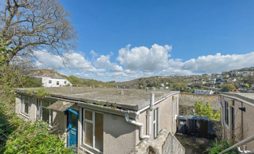 Invesstment /Occupation in Looe photo